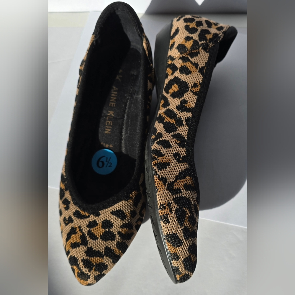 NEW Anne Klein Leopard Size 6.5 Print Women's Flats - Picture 6 of 8